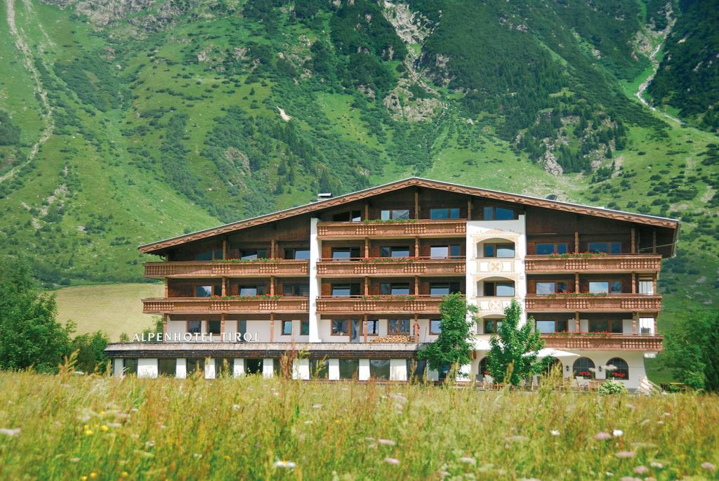 Alpenhotel Tirol Galtur Bagian luar foto